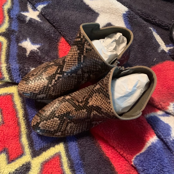 Salon studio snake skin boots - Picture 2 of 5